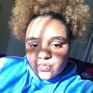 Meet your Posher, Destiny